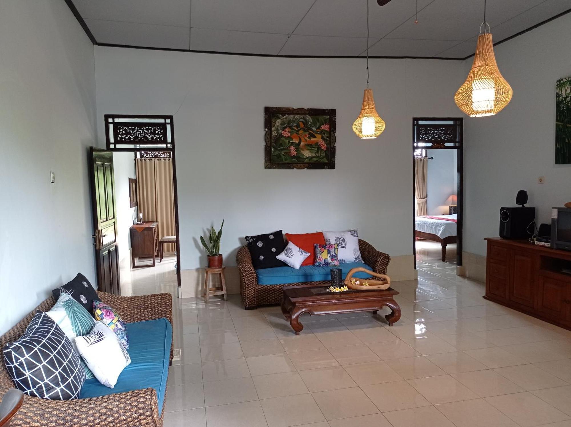 Khrisna Sunrise Homestay Tulamben Quarto foto